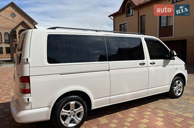 Мінівен Volkswagen Transporter 2010 в 
