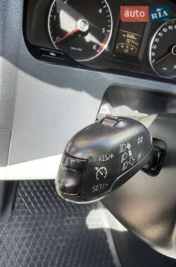 Мінівен Volkswagen Transporter 2010 в 