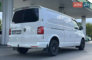 Вантажний фургон Volkswagen Transporter 2018 в Житомирі