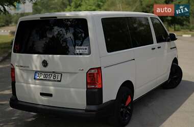 Минивэн Volkswagen Transporter 2016 в 