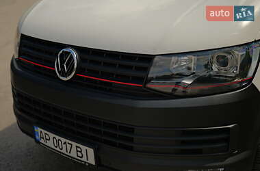 Минивэн Volkswagen Transporter 2016 в 