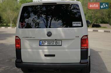 Минивэн Volkswagen Transporter 2016 в 