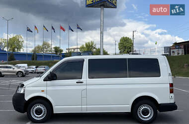 Мінівен Volkswagen Transporter 2005 в 