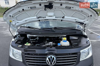 Мінівен Volkswagen Transporter 2005 в 