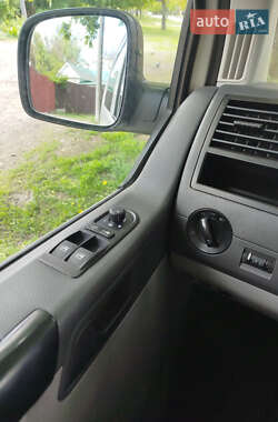 Мінівен Volkswagen Transporter 2006 в 