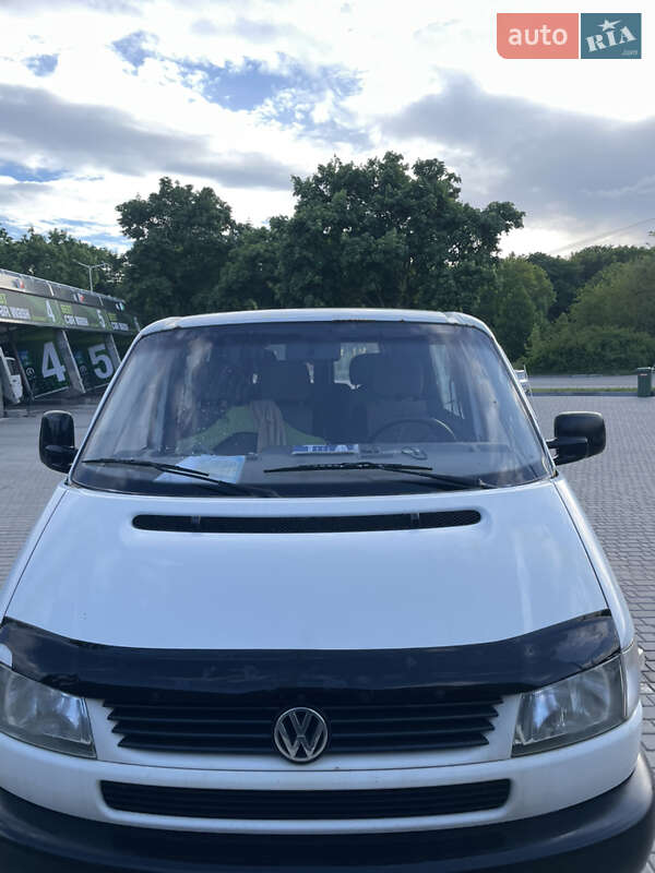 Минивэн Volkswagen Transporter 2000 в Кропивницком