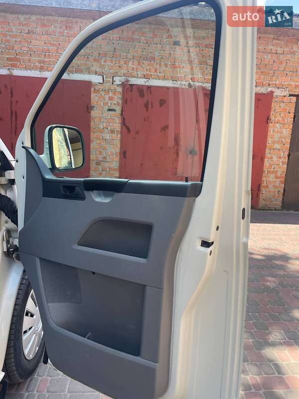 Минивэн Volkswagen Transporter 2008 в Харькове