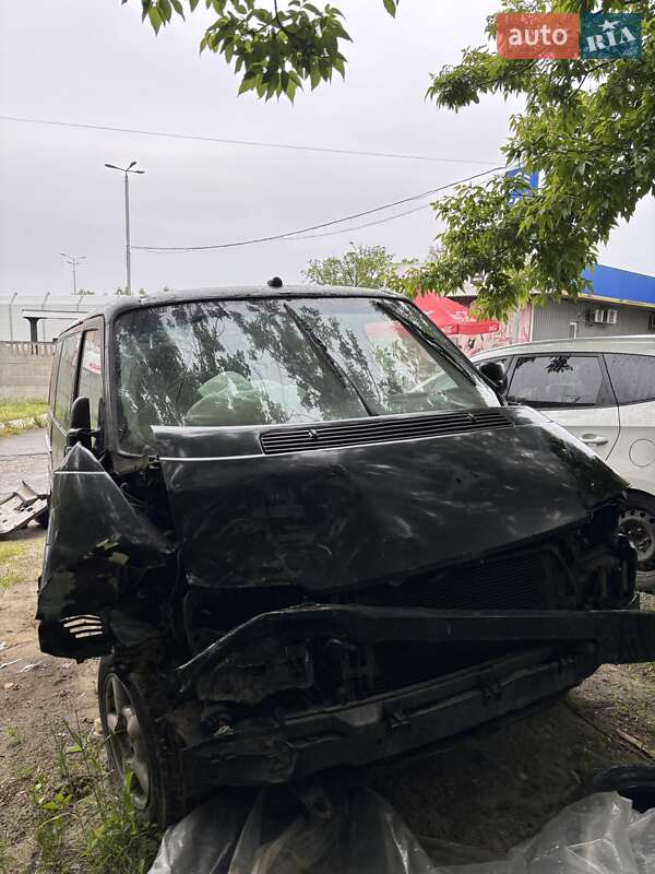 Минивэн Volkswagen Transporter 2000 в Киеве