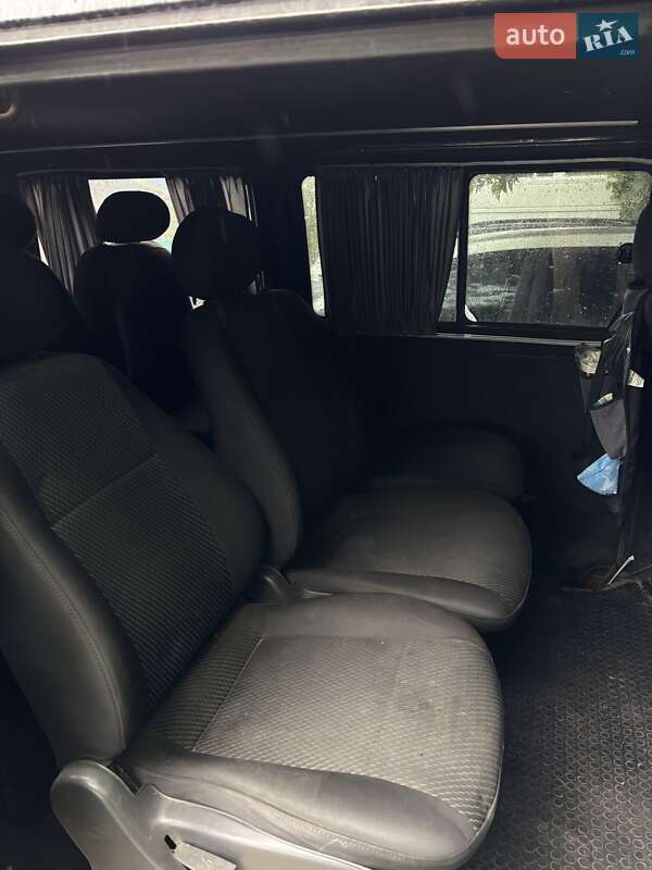 Минивэн Volkswagen Transporter 2000 в Киеве