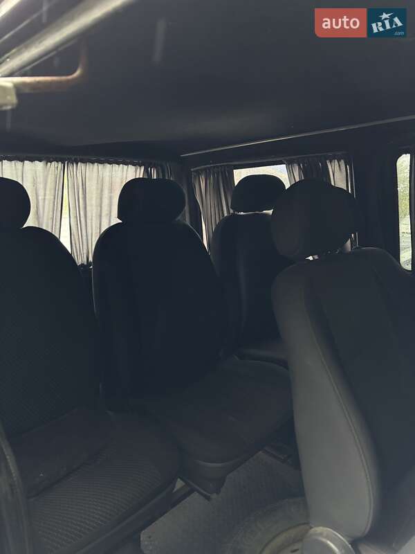 Минивэн Volkswagen Transporter 2000 в Киеве