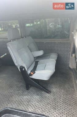 Минивэн Volkswagen Transporter 2001 в 