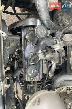 Мінівен Volkswagen Transporter 2000 в 