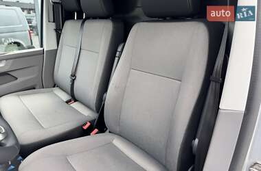 Вантажний фургон Volkswagen Transporter 2020 в 