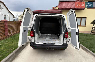 Вантажний фургон Volkswagen Transporter 2016 в 