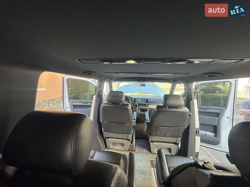 Минивэн Volkswagen Transporter 2016 в Киеве