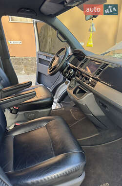 Минивэн Volkswagen Transporter 2016 в 