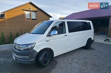 Минивэн Volkswagen Transporter 2016 в Черновцах