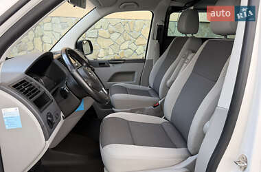 Минивэн Volkswagen Transporter 2015 в 