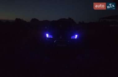 Минивэн Volkswagen Transporter 2003 в 