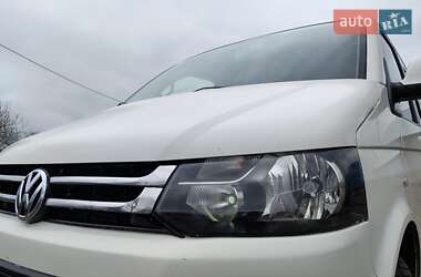 Мінівен Volkswagen Transporter 2010 в Балті