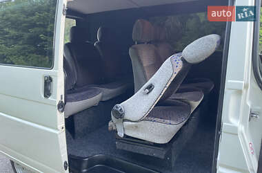 Мінівен Volkswagen Transporter 1999 в 