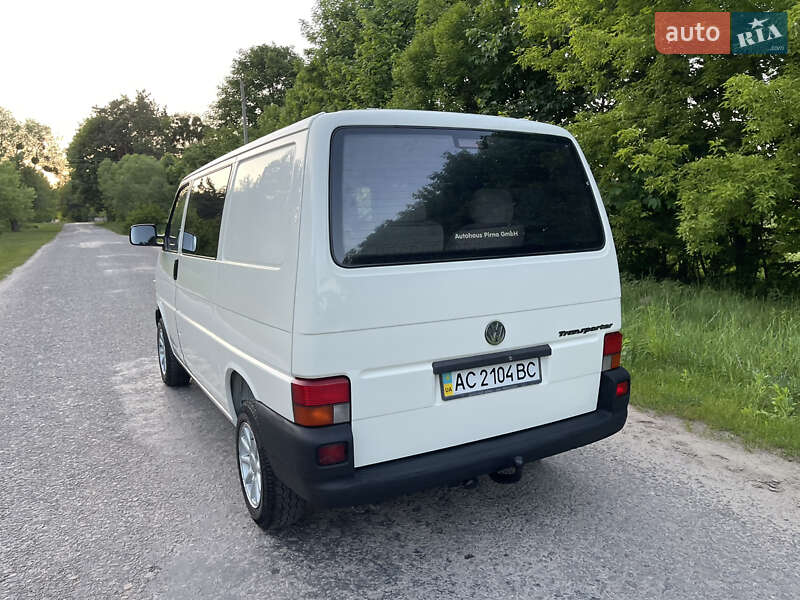 Минивэн Volkswagen Transporter 1999 в Радивилове