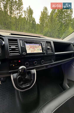 Мінівен Volkswagen Transporter 2017 в 