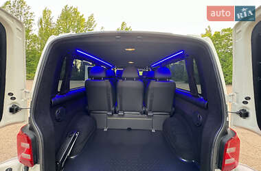 Мінівен Volkswagen Transporter 2017 в 