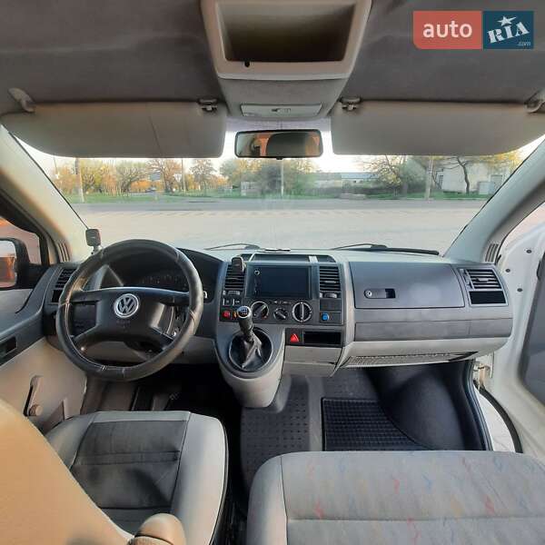 Мінівен Volkswagen Transporter 2006 в Миколаєві