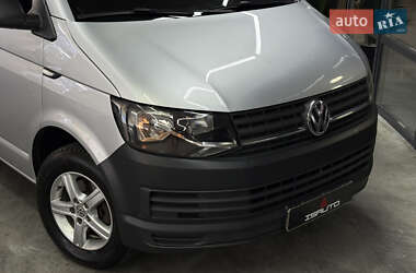 Грузовой фургон Volkswagen Transporter 2015 в 