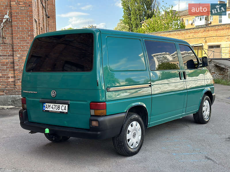 Мінівен Volkswagen Transporter 1996 в Житомирі