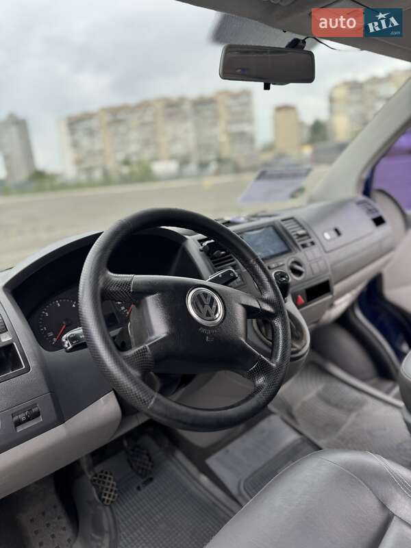 Минивэн Volkswagen Transporter 2007 в Киеве