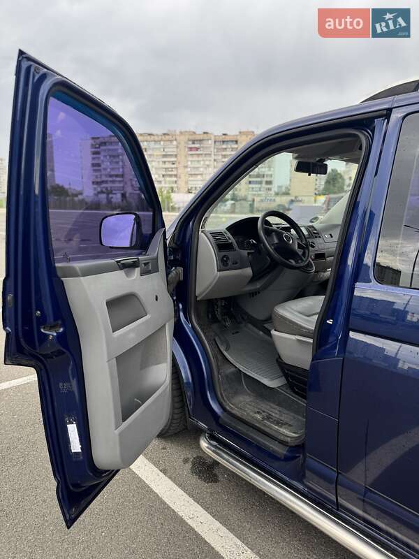 Минивэн Volkswagen Transporter 2007 в Киеве