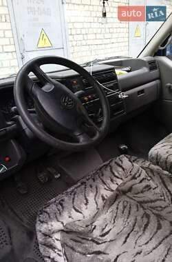 Минивэн Volkswagen Transporter 1997 в 