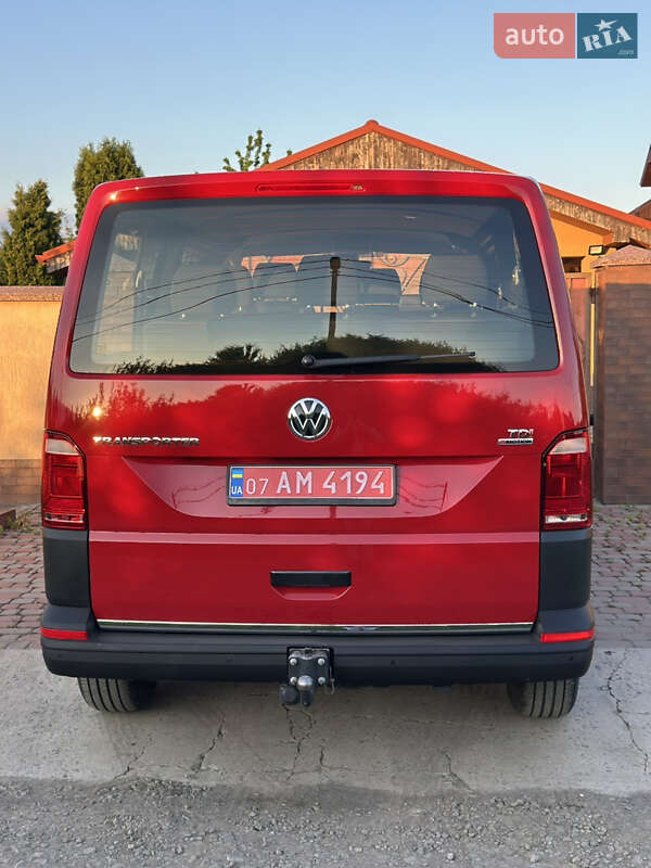 Минивэн Volkswagen Transporter 2016 в Ужгороде