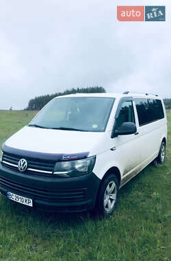 Минивэн Volkswagen Transporter 2015 в 