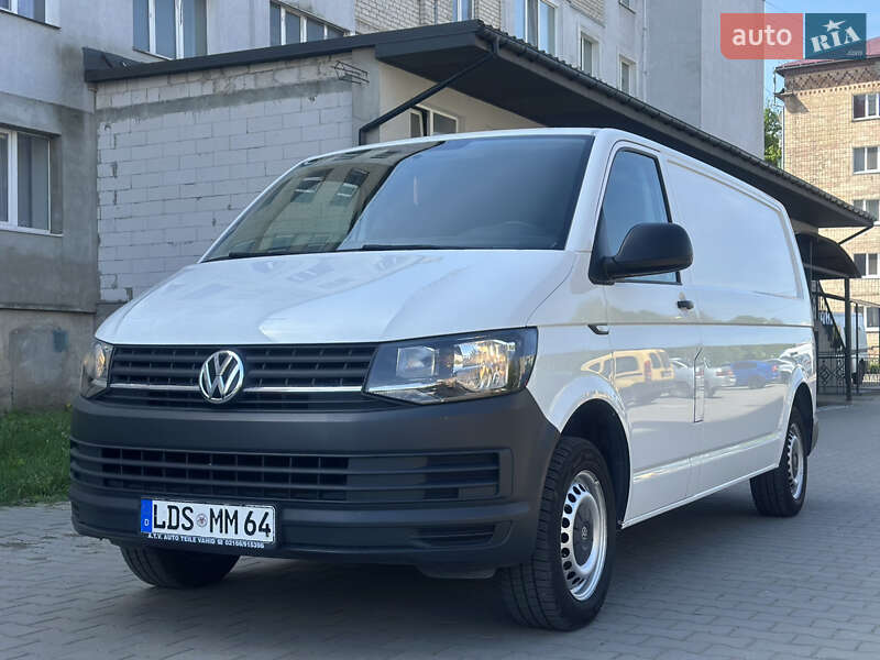 Вантажний фургон Volkswagen Transporter 2018 в Дубні