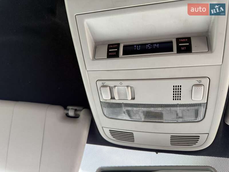 Мінівен Volkswagen Transporter 2014 в Тячеві