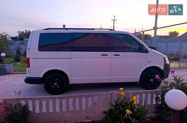 Грузопассажирский фургон Volkswagen Transporter 2010 в 