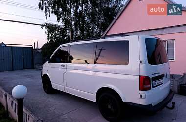 Грузопассажирский фургон Volkswagen Transporter 2010 в 
