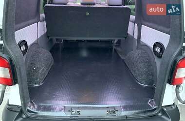 Грузопассажирский фургон Volkswagen Transporter 2010 в 