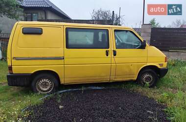 Минивэн Volkswagen Transporter 2003 в Вараше