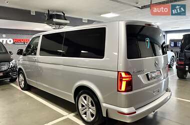 Минивэн Volkswagen Transporter 2019 в 