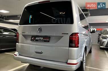 Минивэн Volkswagen Transporter 2019 в 