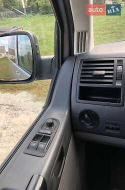 Минивэн Volkswagen Transporter 2008 в 
