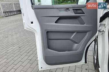 Грузовой фургон Volkswagen Transporter 2020 в 