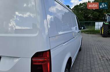Грузовой фургон Volkswagen Transporter 2020 в 