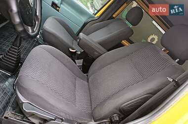 Минивэн Volkswagen Transporter 2003 в 