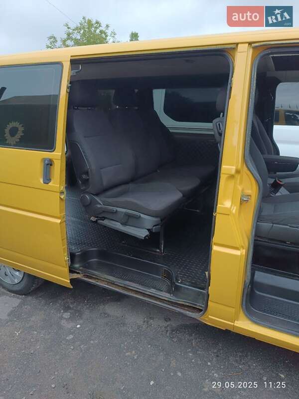 Мінівен Volkswagen Transporter 2003 в Старокостянтинові