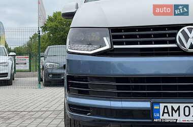 Минивэн Volkswagen Transporter 2019 в 